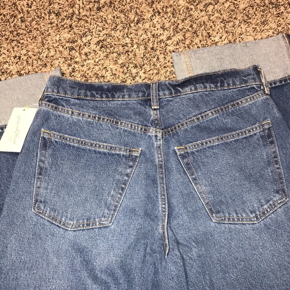 🐠Universal Thread Mid Rise 90’s Baggy Cuff Jeans Size 4 Long | NWT - Picture 7 of 8
